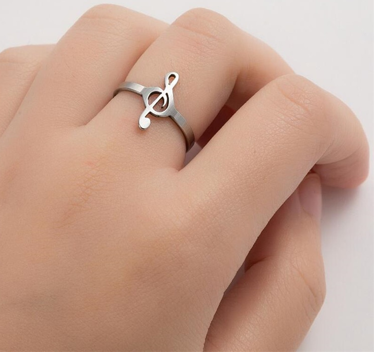 Melody from the Heart Ring